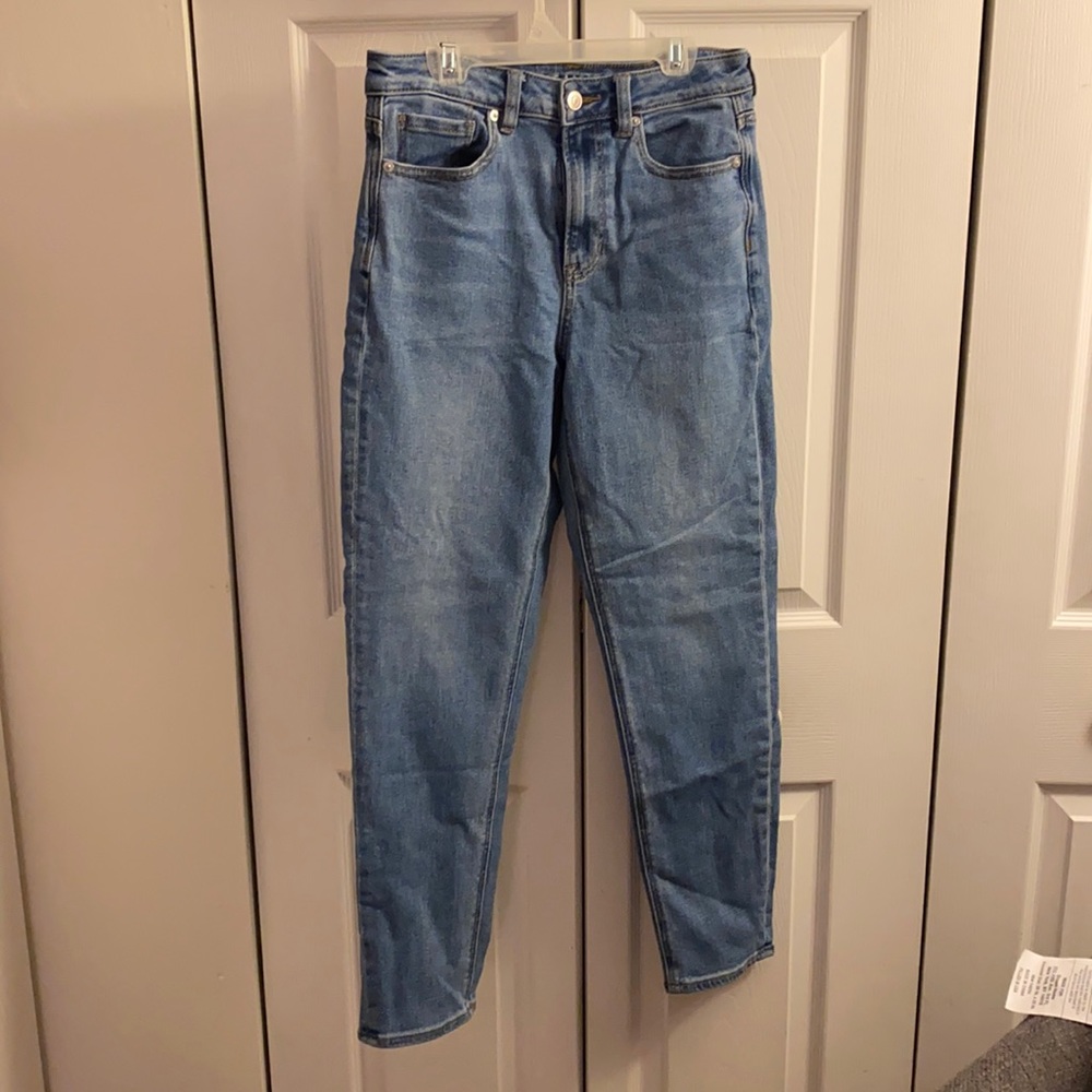 American Eagle Mom jeans